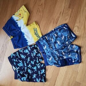 Boys bathing suit shorts, size Small (6/7)